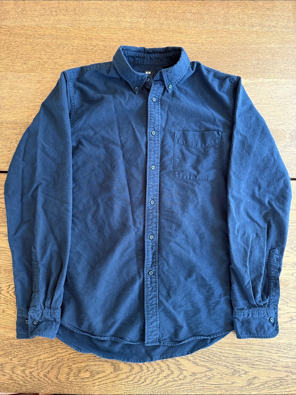 Uniqlo, Medium button up - Navy